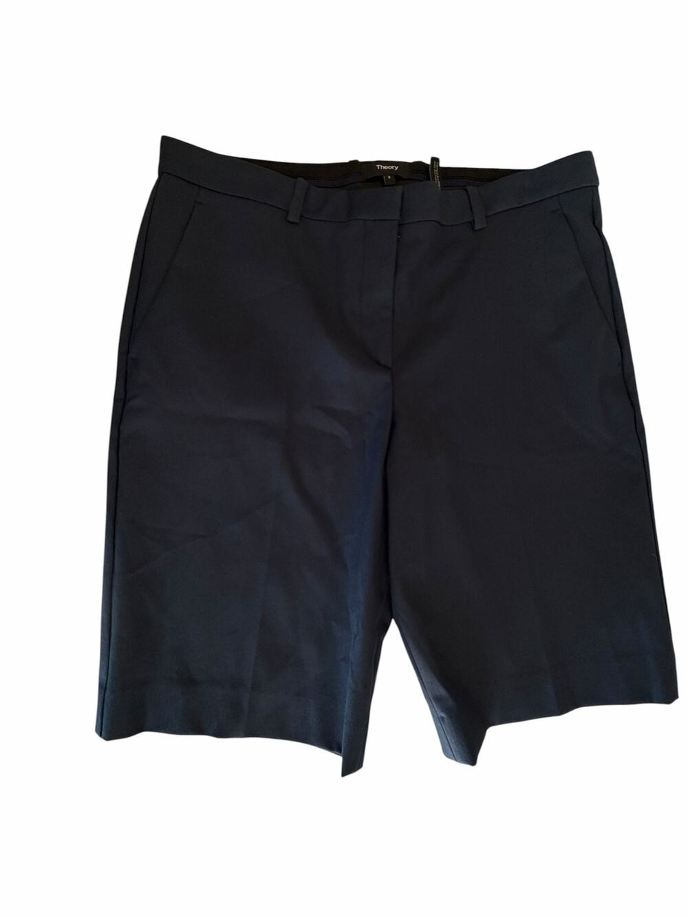 Theory Hillaria Approach Navy Tailored Bermuda Shorts Size 8 NWOT Quiet Luxury